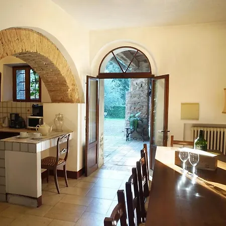 Sleeps 10 Pool Wifi Holiday home Siena